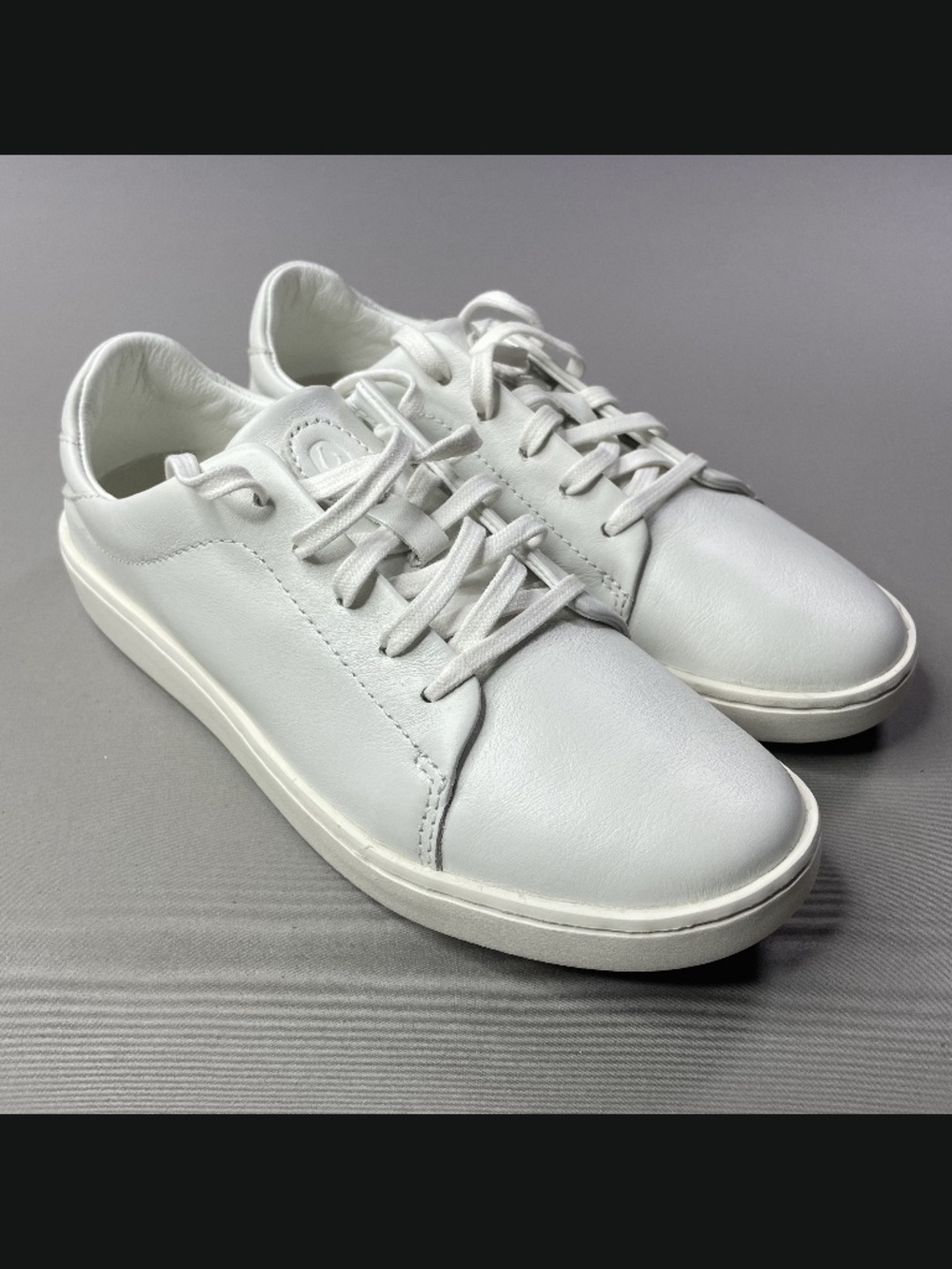 NEW Olukai Shoes Womens 7 off white leather pehuea li ili beach summer casual